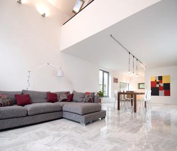 Carrara_60x60.jpg